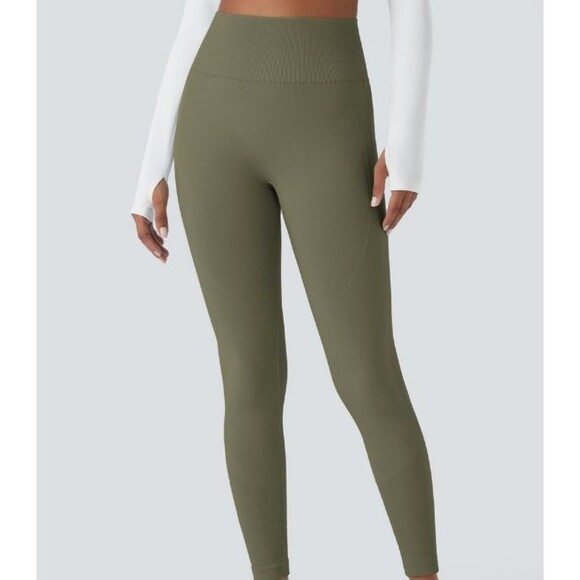 Halara Black Seamless Flow Textured Detail Scrunch Butt Lifting Leggings XS - Picture 12 of 13